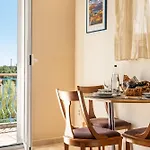 Appartement Efrosyni *